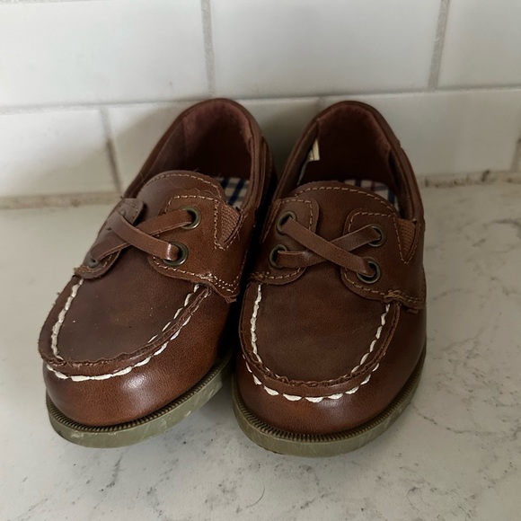 Carter's Other - Toddler Brown Loafers (6T)